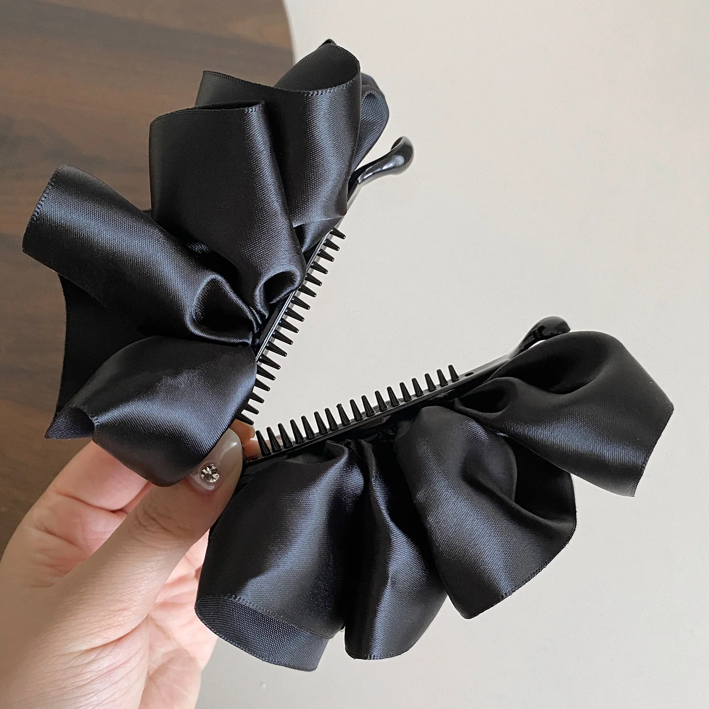 Lystrfac New Banana Clip Bow Hair Clips for Women Girls Back Head Double Layer Hairpin Horsetail clip Modne akcesoria do włosów — zdjęcie 7