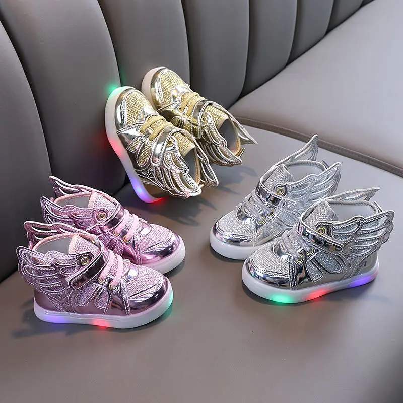 Children Shoes With Wing LED Luminous Sneakers Baby Girls Toddler Shoe Fashion Light Up Flat Skateboard Shoes Kids Casual Shoes