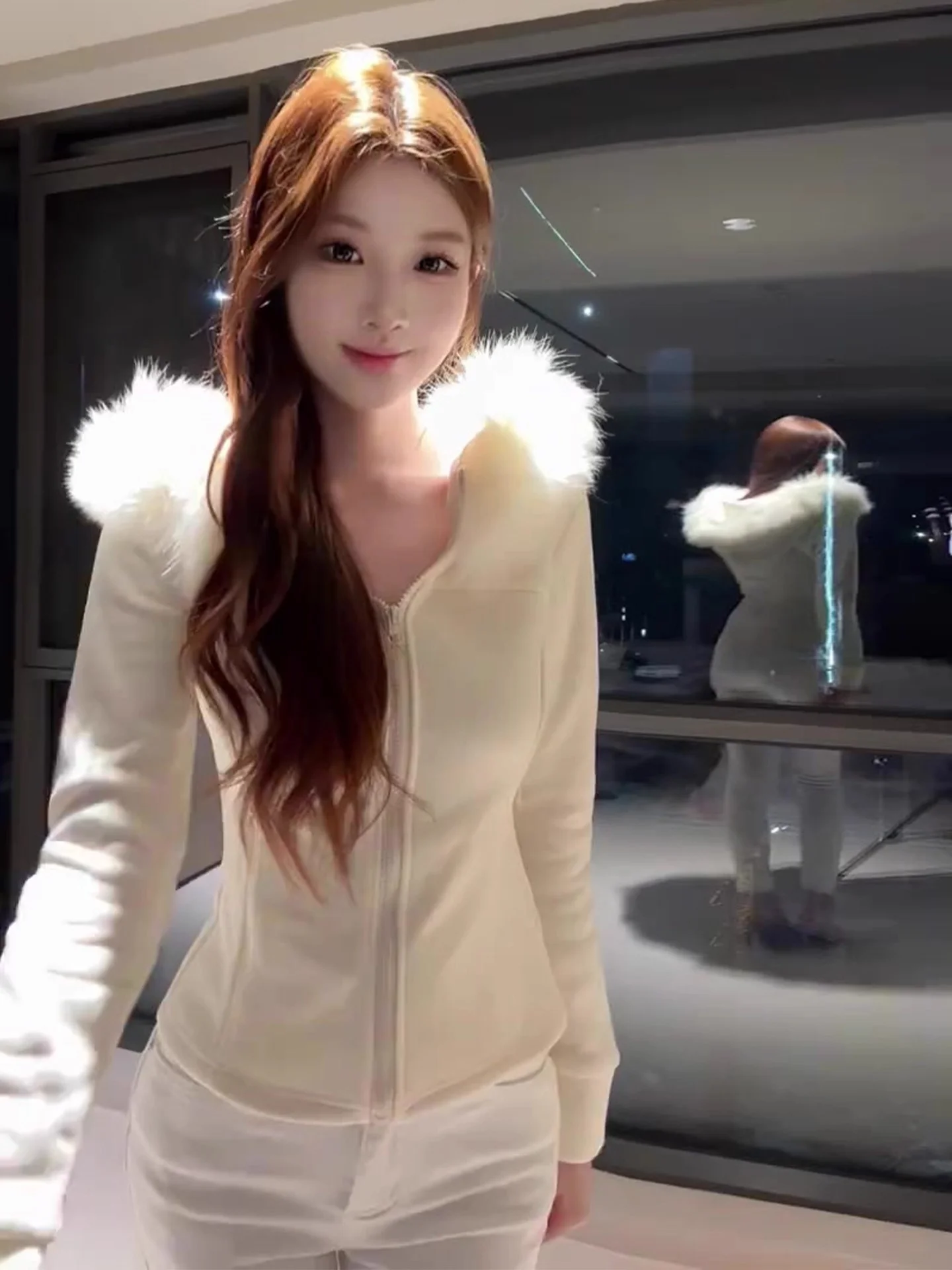 White Fur Collar Hooded Jacket Women's Slim Fit Short Length Zipper Cardigan Top Korean Style Breathable Polyester Fiber