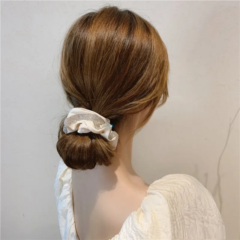 Trendy Diamond Chain Satin Scrunchy Elastic Hair Band for Women Boutique Korea Full Rhinestone Shining Silk Rubber Band Headband