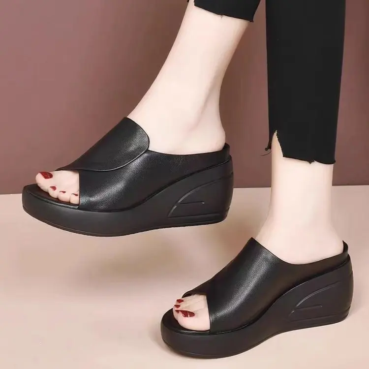 2024 Summer New Open Toe Sexy Solid Thick Sole Slope Heel Slippers for Women Outwear Comfortable Platform Women's Single Shoes