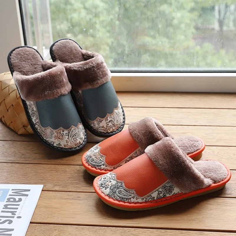 

2025Winter Waterproof Home Slippers Women Men Winter Warm Flat House Shoes Man Soft Comfort Female Shoes Leather Indoor Slippers