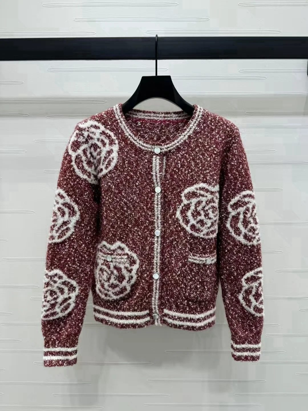 Customized High-End Women's Versatile Knitted Cardigan round Neck Sweater for All Seasons Fashionable And Comfortable