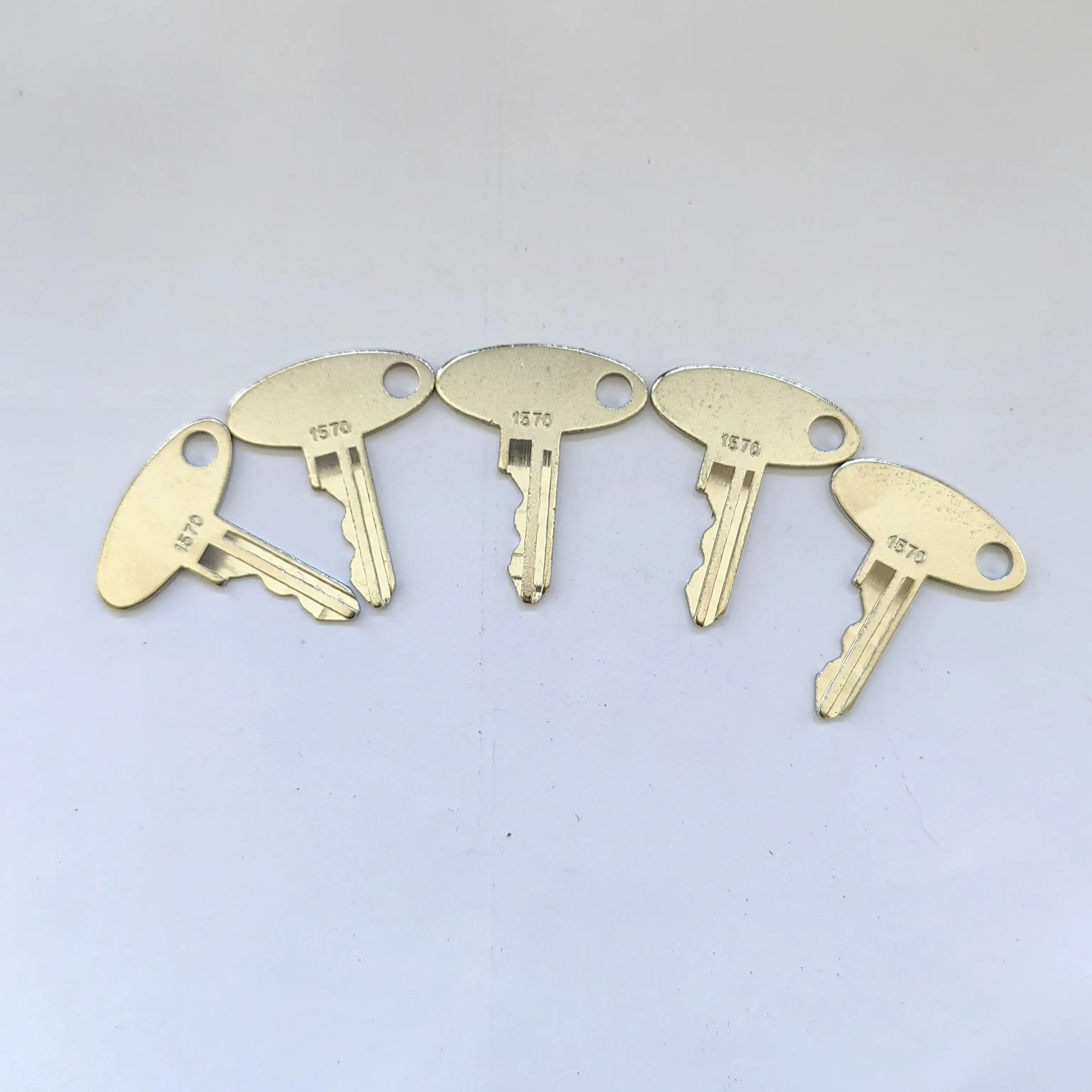 5 uds 1570 5252 llave de encendido de Eli80-0089 compatible con Tractor Ford Sakai Massey Ferguson Perkins