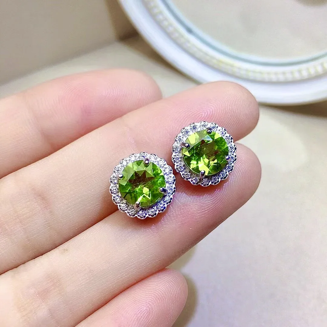 8mm VVS Grade Natural Peridot Stud Earrings for Office Woman Classic Silver Peridot Earrings Solid 925 Silver Peridot Jewelry