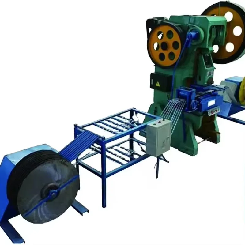 Customized Fully Automatic Conveyor Steel Shaving Razor Blade Barbed Wire Making Machine For Spiral Screw Double Edgetct Cutter