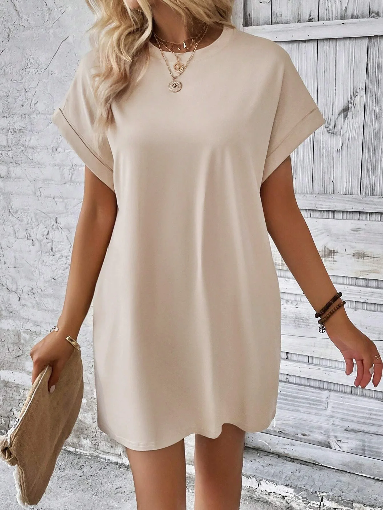 Robe t-shirt à manches chauve-souris avec poche unie pour femmes, robes d'été, robes pour femmes, robe d'été décontractée à manches arroulantes et col rond