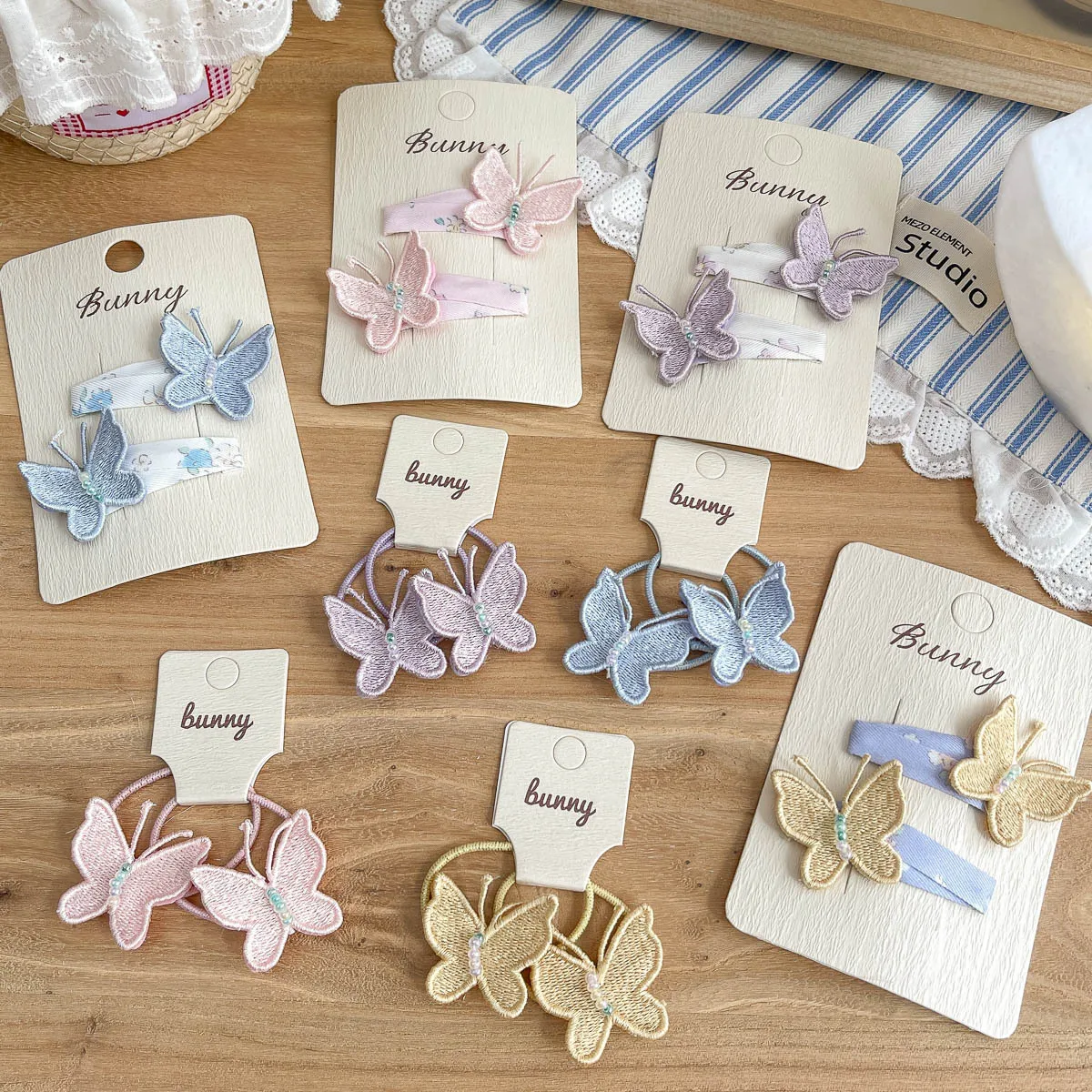 

2pcs Beaded Butterfly Floral BB Clip Barrettes Hairpin Sweet Bangs Side Clip Kids Headwear Children's Hair Accessories Headdress