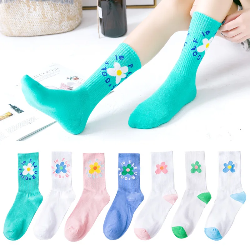 Beauty Flower Socks Women Golf Long Tube Stockings Woman Classics Knee High Socks Sport Long Socks Skateboard Floral print socks