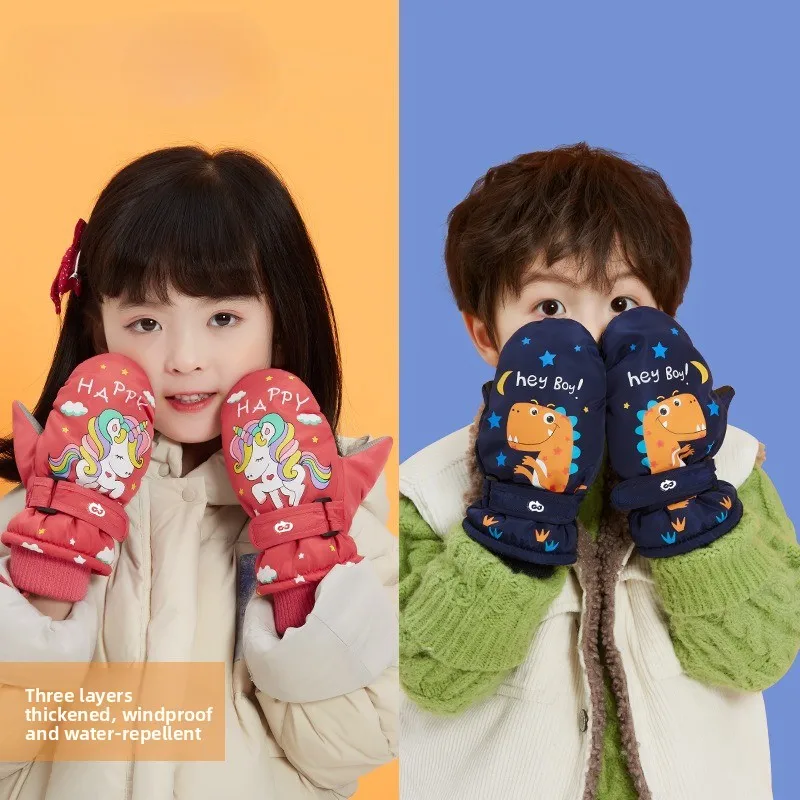 

Kids' winter ski gloves—windproof waterproof, thick fleece lining, warm & anti-slip. Cute cartoon design, perfect forsnow play!