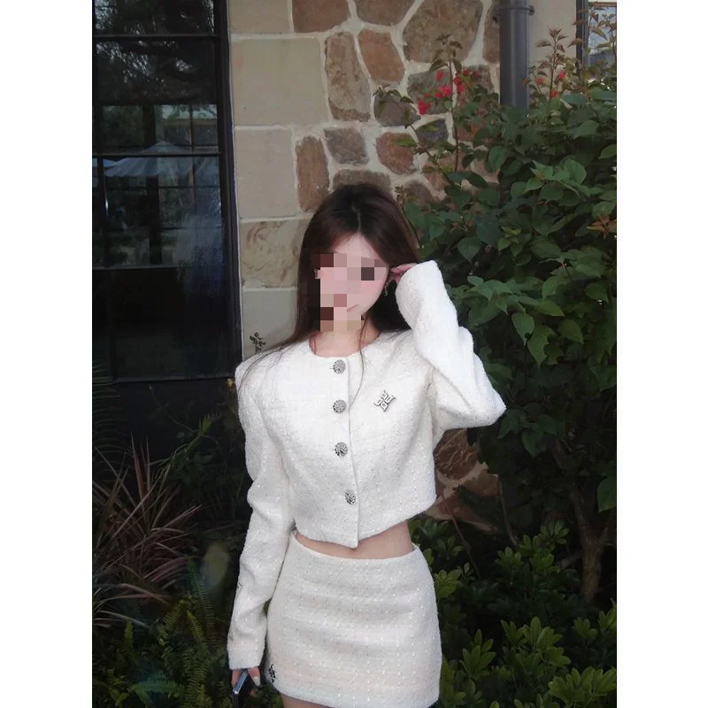 New Small Fragrant Style Spicy Girl Short Design Top Coat High Waist Look Thin Bag Hip Short Skirt