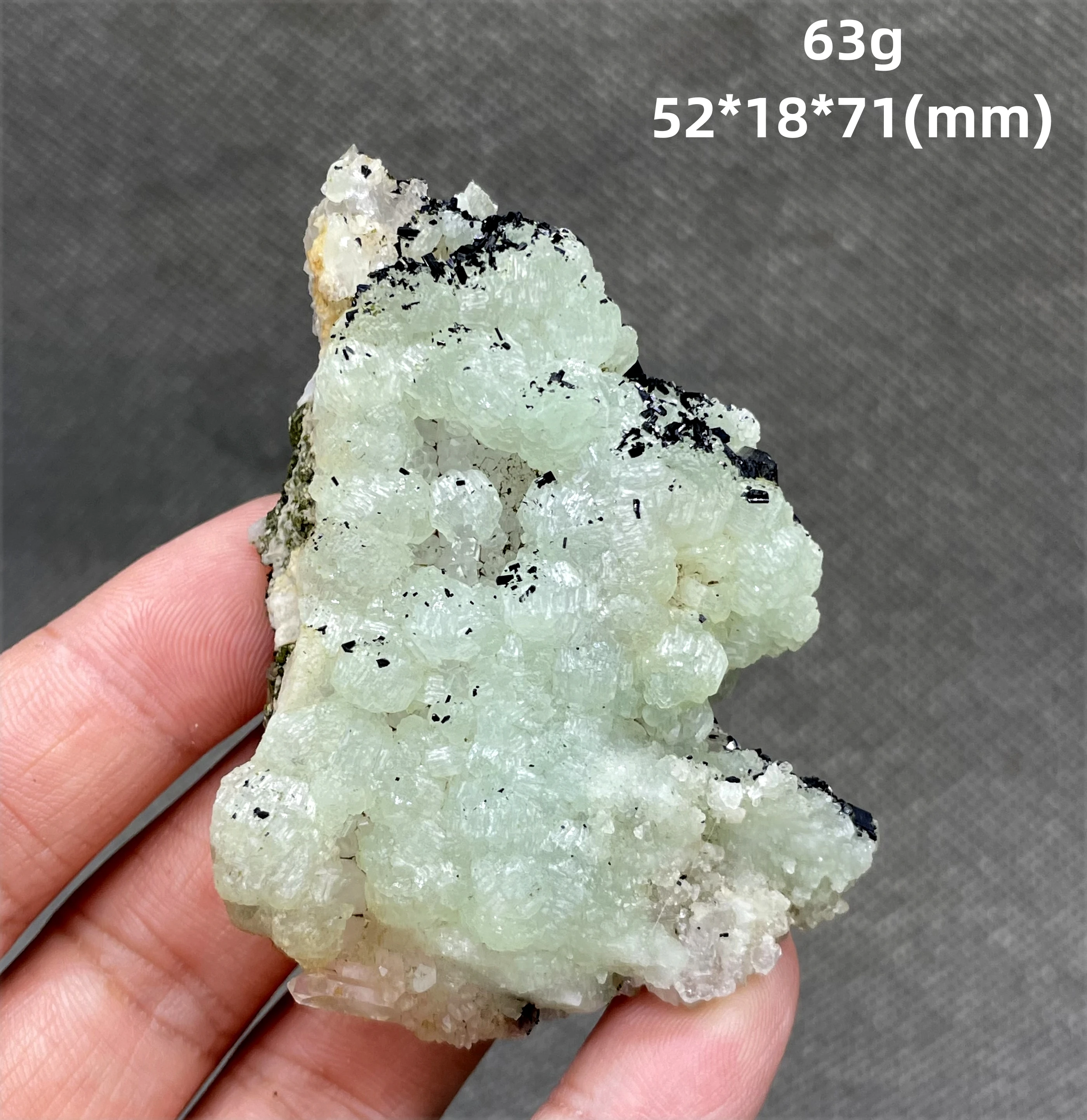 

BEST! 63g Natural rare Prehnite and Babingtonite symbiosis Mineral Specimens stones and crystals healing crystals quartz