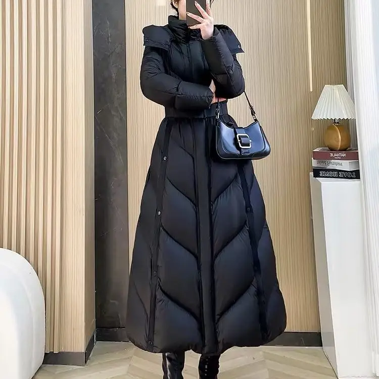 Design Sense Down Jacket Women Parkas 2027 Winter New Long Warm Cotton Padded Coat Belt Fashion Outwear Hooded Female Overwear