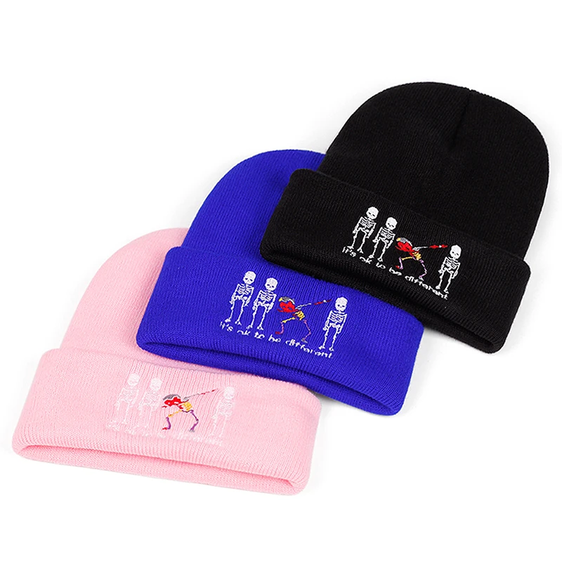 2025 شخصية الموضة الجديدة قبعة الفول خمسة الجمجمة المطرزة الهيب هوب قبعة في الهواء الطلق الترفيه اليومي التنقل الديكور محبوك قبعة #1