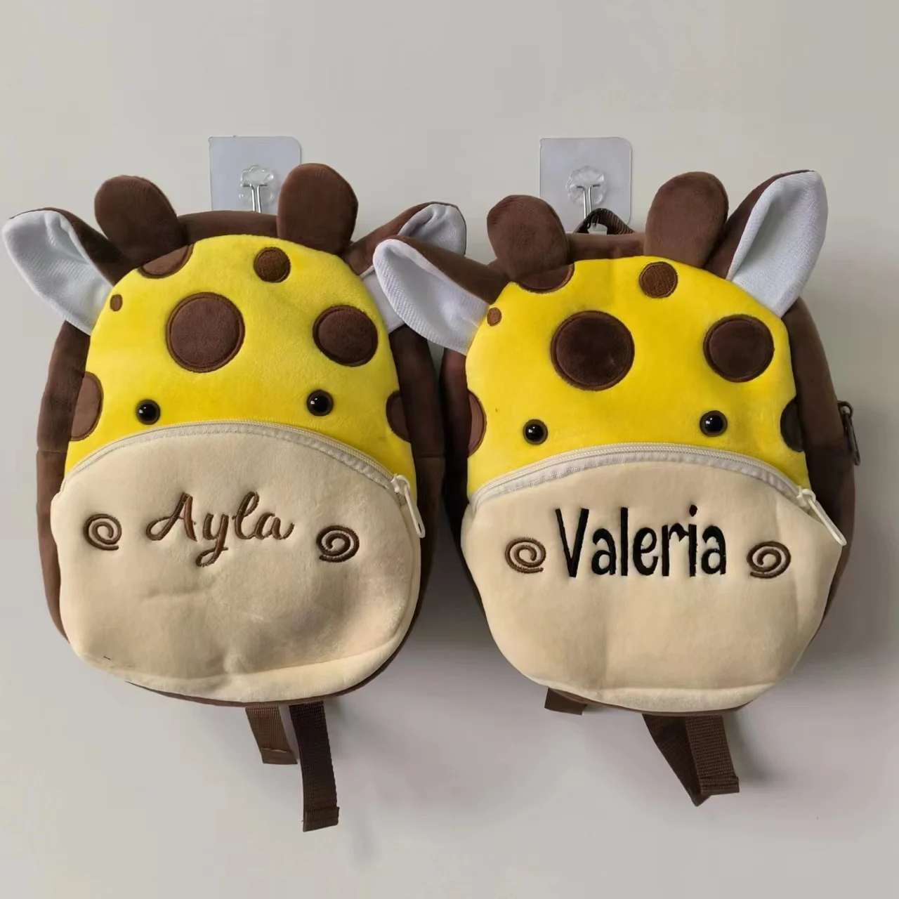 Personal isierte Tiere Giraffe Kinder Rucksack benutzer definierte Name Plüsch Rucksack zurück in die Schule für Kinder Jungen Mädchen, 3-6 Jahre alte Tasche