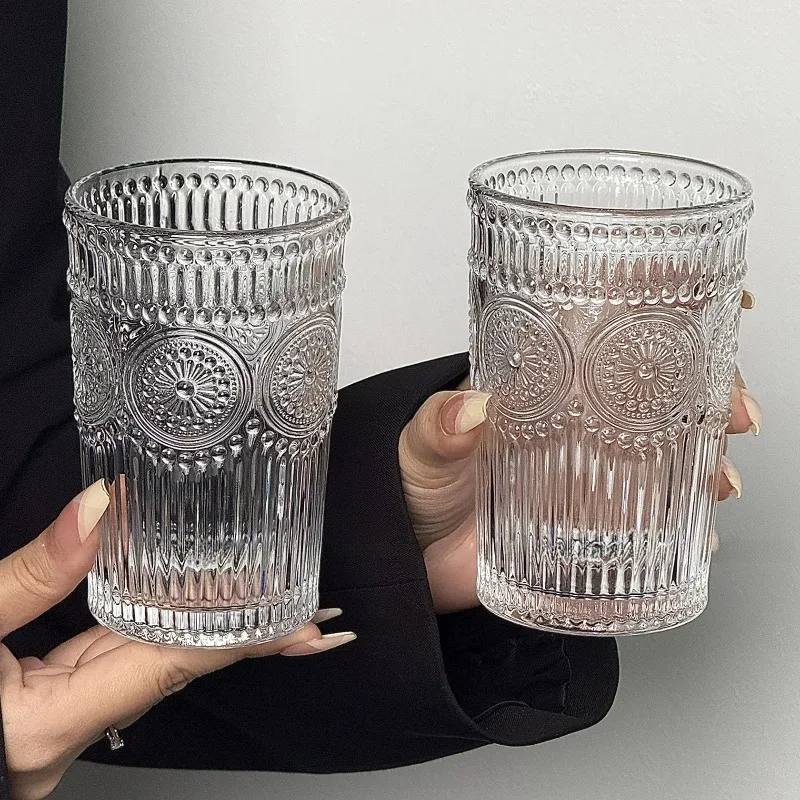 Sonnenblumen-Wasserbecher, Retro-Reliefglasbecher, Kaffeetasse, Internet-berühmter Kaltgetränkebecher, Haushaltsglasbecher