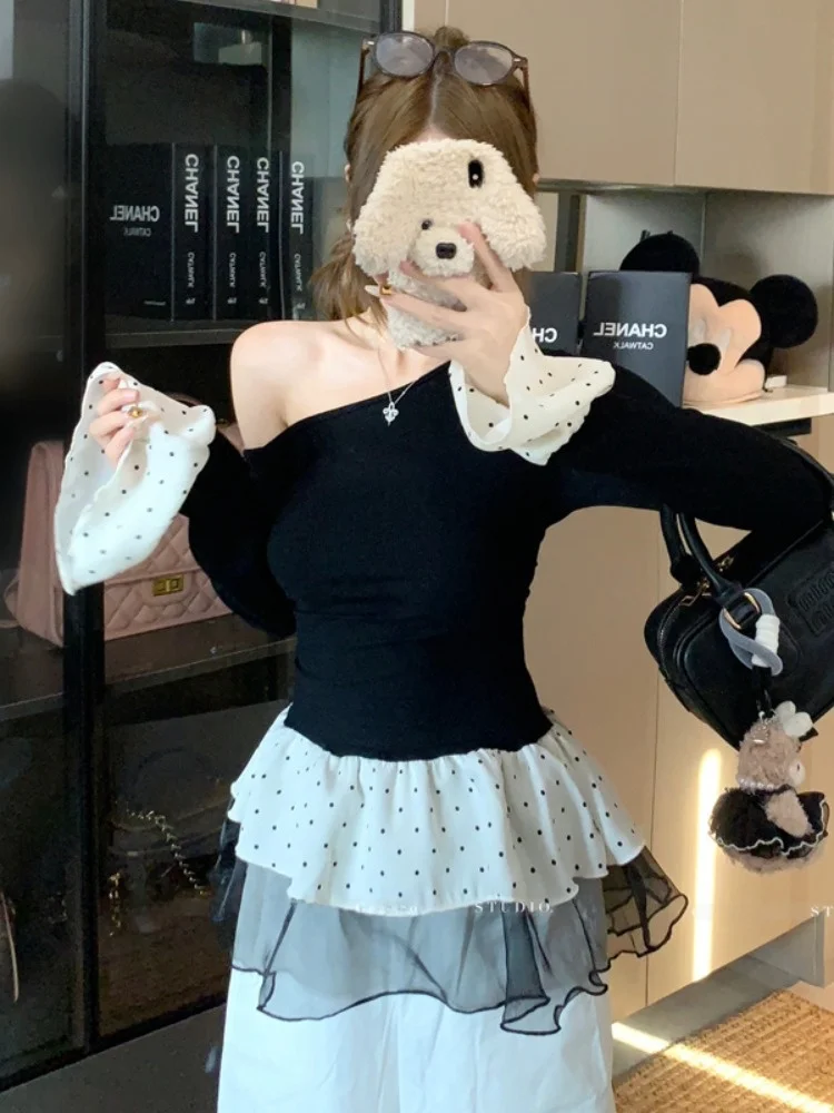 韓国風メッシュポルカドットワンショルダーtシャツレディース春新作露出肩斜め肩バレエスタイルレーストリムトップ