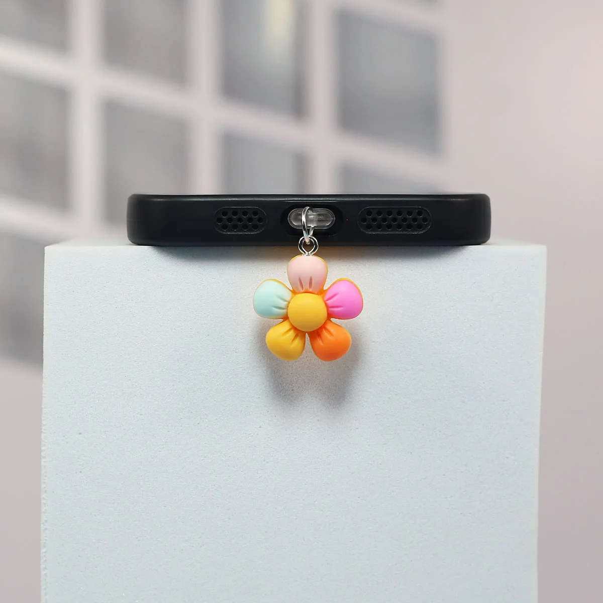 Colorful flowers colorful and beautiful phone dust plugs hanging decorations phone accessories suitable for iPhone type-c plug