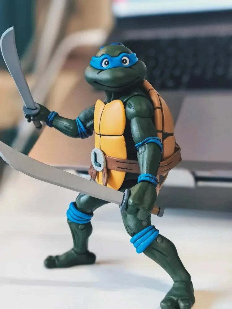 NECA Turtles Figures Pizza Club Leonardo Leads Tmnt Turtles SHF Ninja Anime Action Figure Model  Doll Statue Gifts Toys