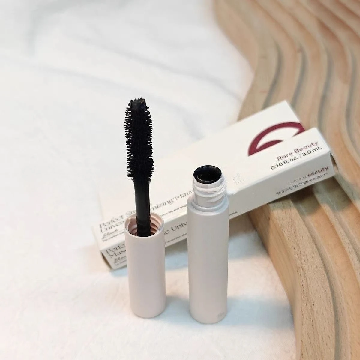 ماسكارا نادر بيوتي مقاومة للماء، مكثفة، تطويل، ماسكارا سوداء مجعدة، تدوم طويلاً، مقاومة للتلطخ، مقاومة للعرق