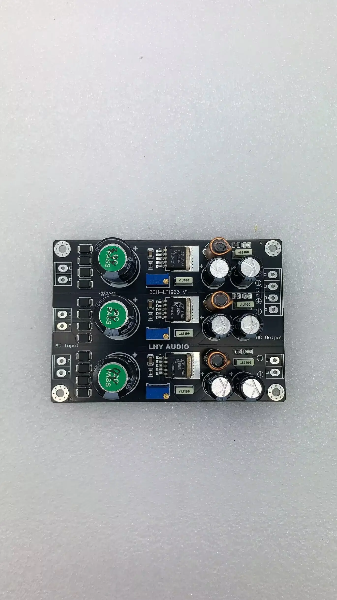 Alta fidelidade diy 3-channel dc linear positivo e negativo fonte de alimentação regulada placa terminada lt1963a op + mos de alta velocidade e baixo nível de ruído