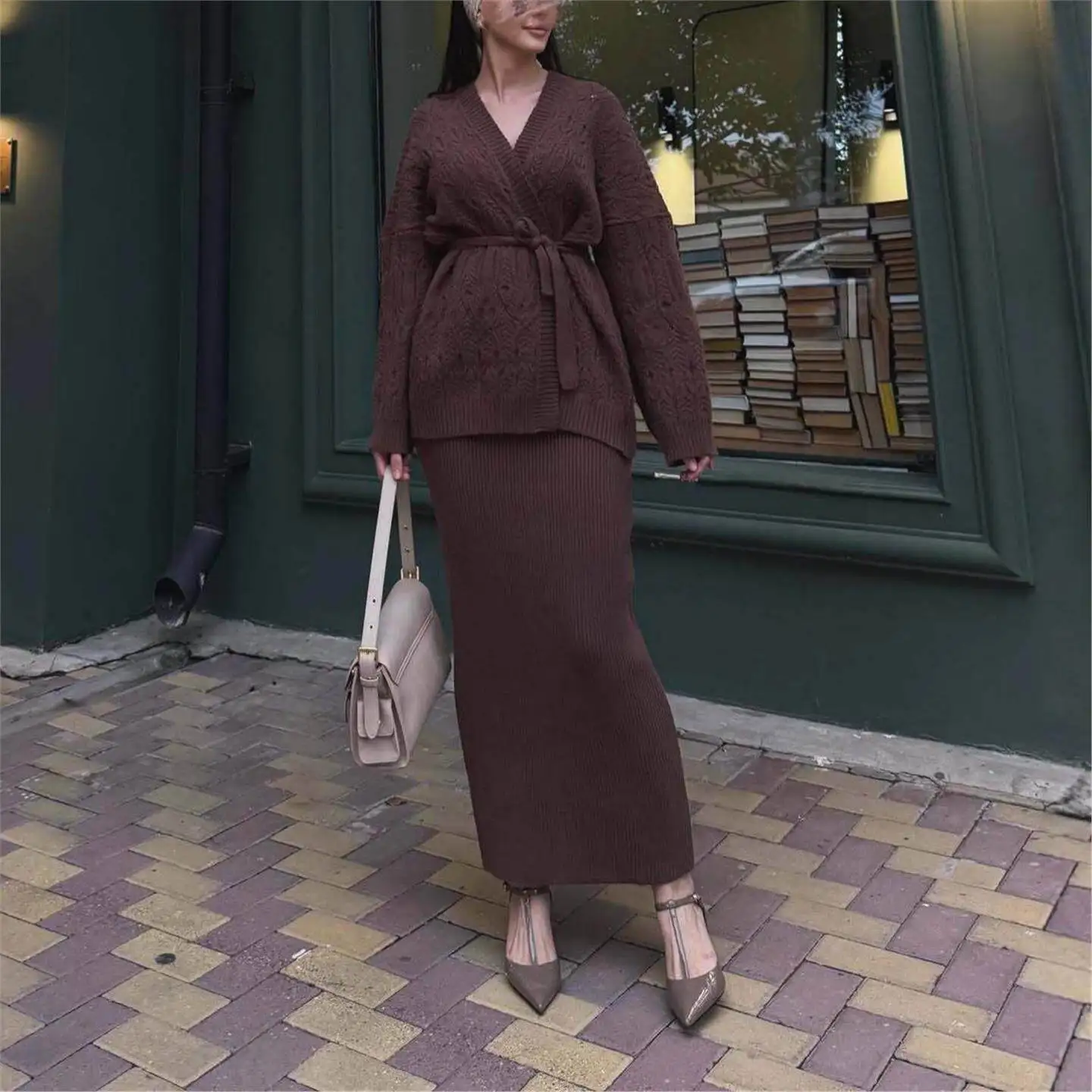 

Женское модное вязаное платье-кардиган с V-образным вырезом, поясом и свободным кроем, универсальное, осеннее, новинка, из мягкого полиэфирного волокна