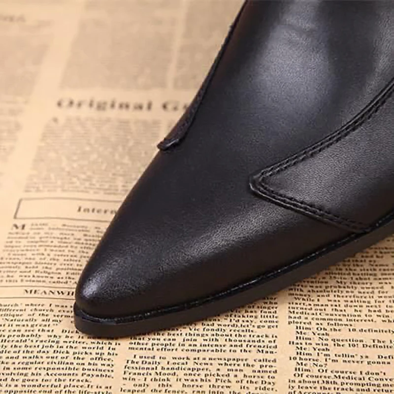 Sapatos De Negócios Leves Para Homens, sapatos De Couro Genuíno