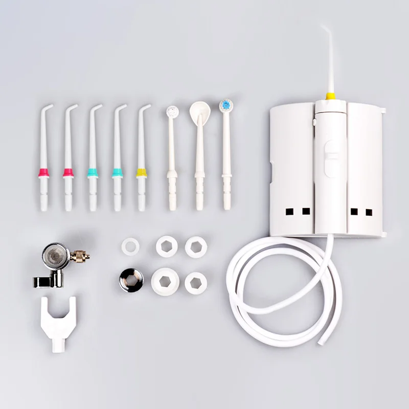 Ирригатор для полости рта с краном, сопла