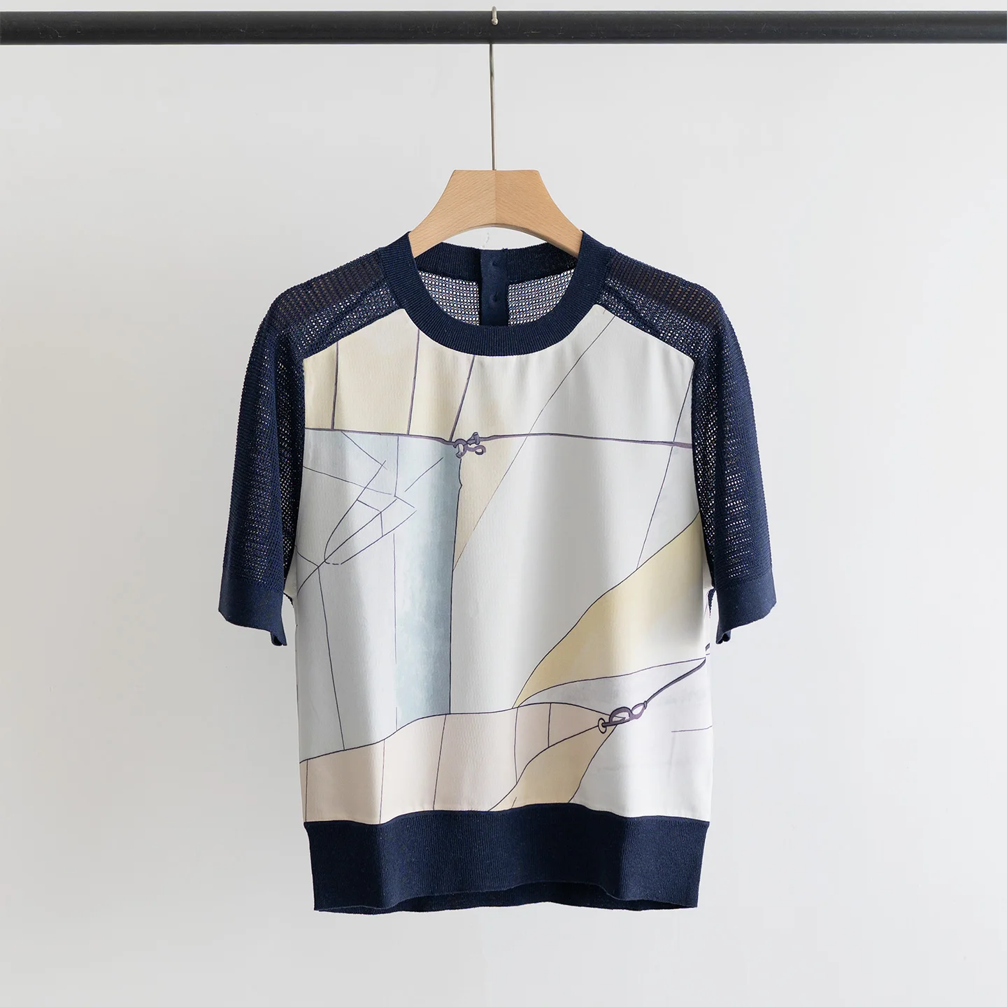 

Women's Short-Sleeved Knitted Printed Base-Layer Top – New Arrival for Spring/Summer 2026