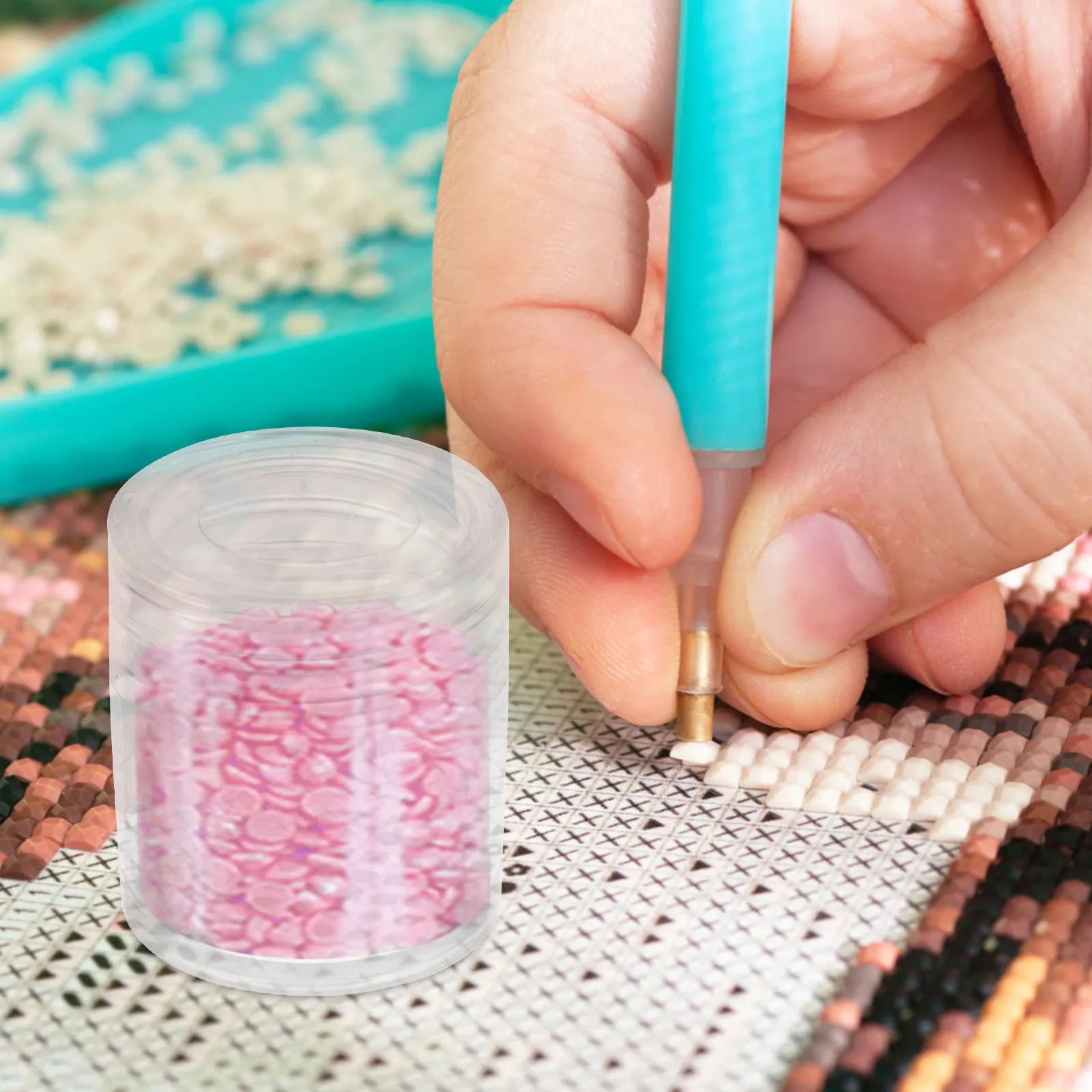 

Пластиковый органайзер с крышкой на 300 ячеек, двусторонний, для хранения бисера, косметики, настольный органайзер