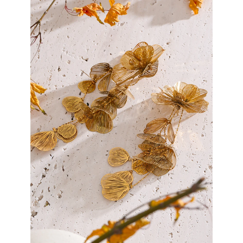 Thumbnail 4 - #22 Drop Earrings Comparison Guide