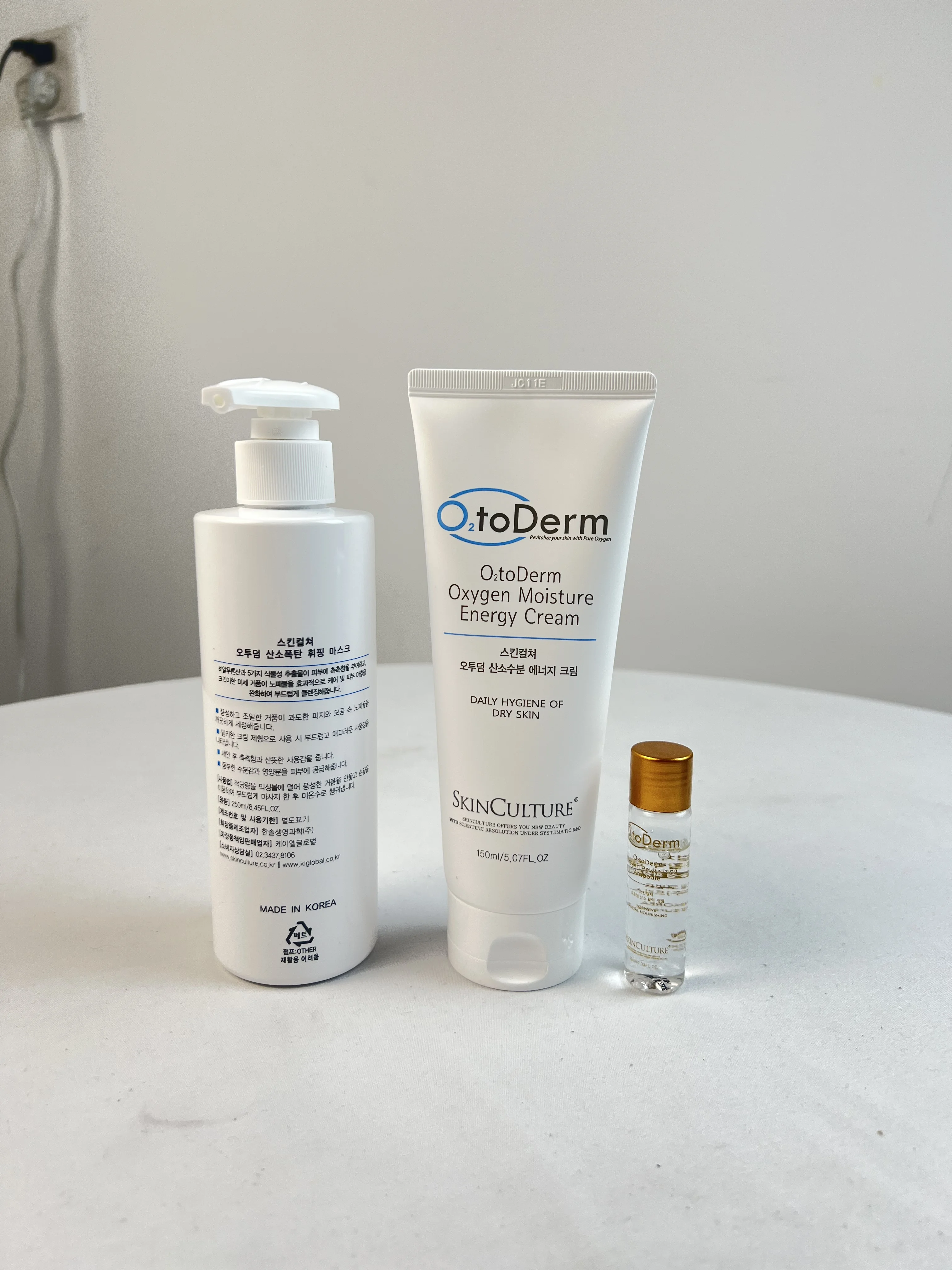 O2toDerm 95% pur oxygène O2toderm oxygène masque Facial dôme thérapie Infusion d'oxygène Machine faciale avec dôme O2toderm