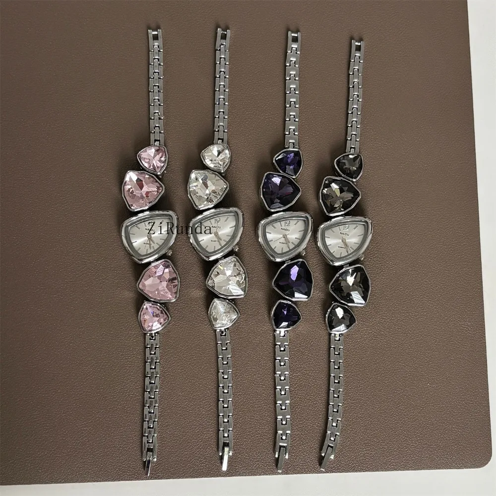 ساعة غير منتظمة للسيدات خفيفة فاخرة على الموضة من حجر الراين الزجاجي وساعة رائعة #6