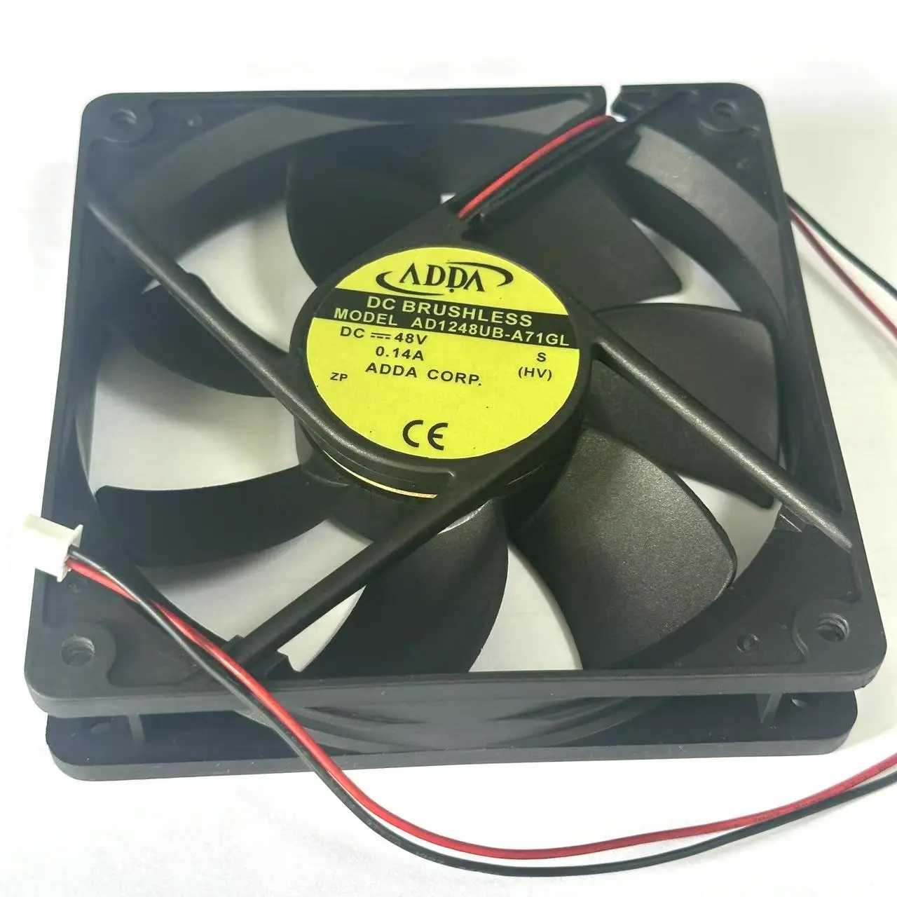 

ADDA AD1248UB-A71GL DC 48 В 0,14 А 120x120x25 мм Вентилятор охлаждения сервера