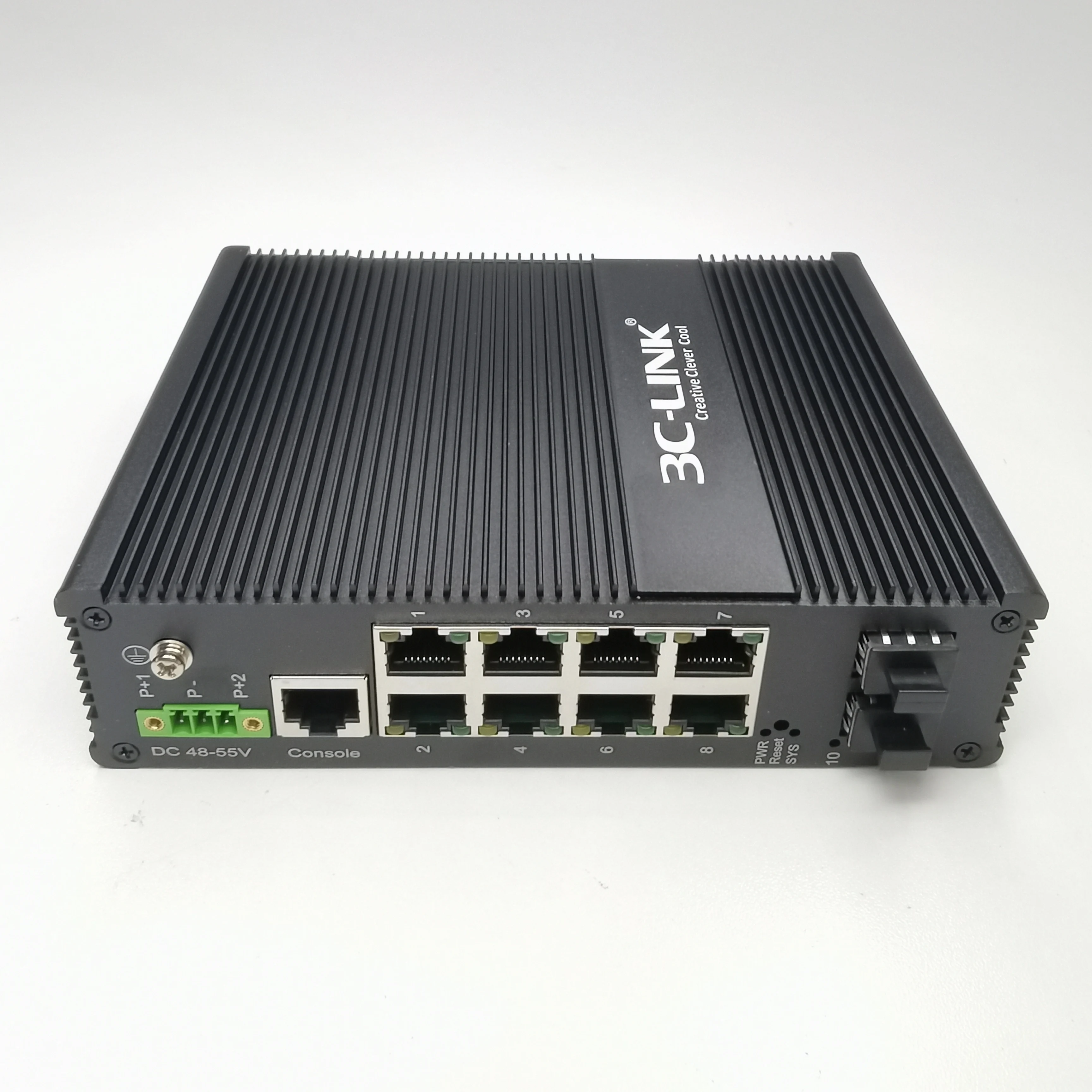 

Managed POE Switch 8 Gigabit ports 1000M +2SFP slots industrial network switch media converter