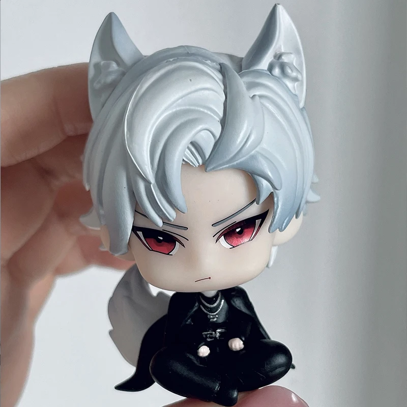 Love and Deepspace Sylus Q Version Figure Cute Mini Statue Desk Decoration Birthday Present for Fans
