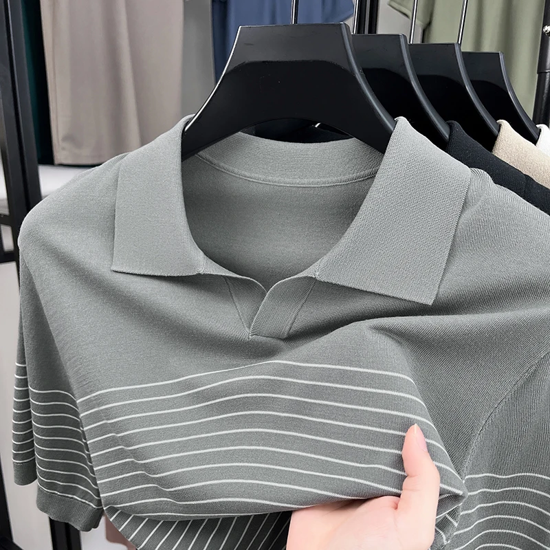 الرجال تنفس ليوسيل القمم 2025 الصيف الكلاسيكية مخطط الحرير القطن تريكو قصيرة الأكمام الذكور رفض طوق متماسكة تي شيرت