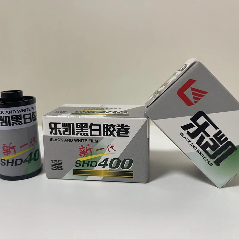 Neue CHINA LUCKY SHD 400 Grad neue Generation 400 Gegree 135 Schwarz-Weiß-Folie 36 Blatt 35 mm Film für Kodak H35 Filmkamera