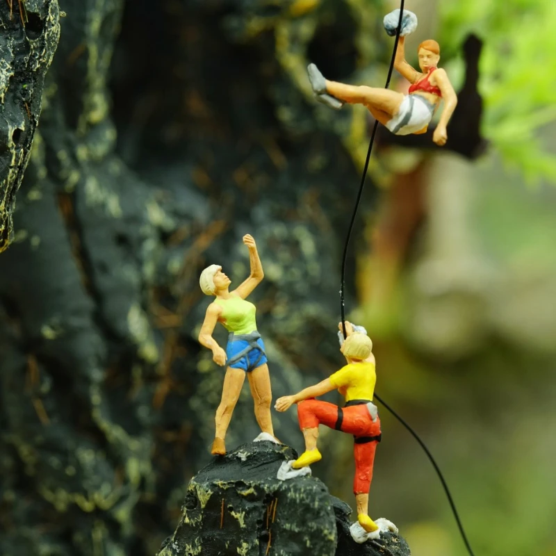 Figura de escalada en roca para niños, escalada en roca, montañismo, deportes al aire libre, escena en miniatura, Diorama, Micro estatuilla, Macro, juguete de tiro