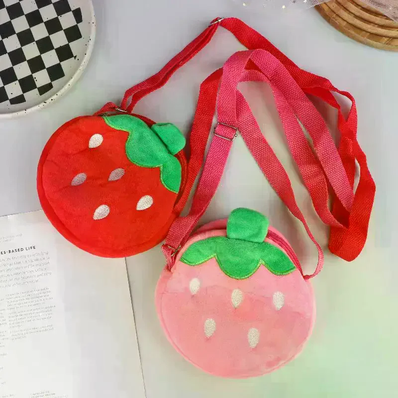 /HTF/Cartoon Strawberry Plush Crossbody Bag Cute Strawberry Shoulder Bag Phone Bag Coin Pouch Wallet For Kid Adults Gift