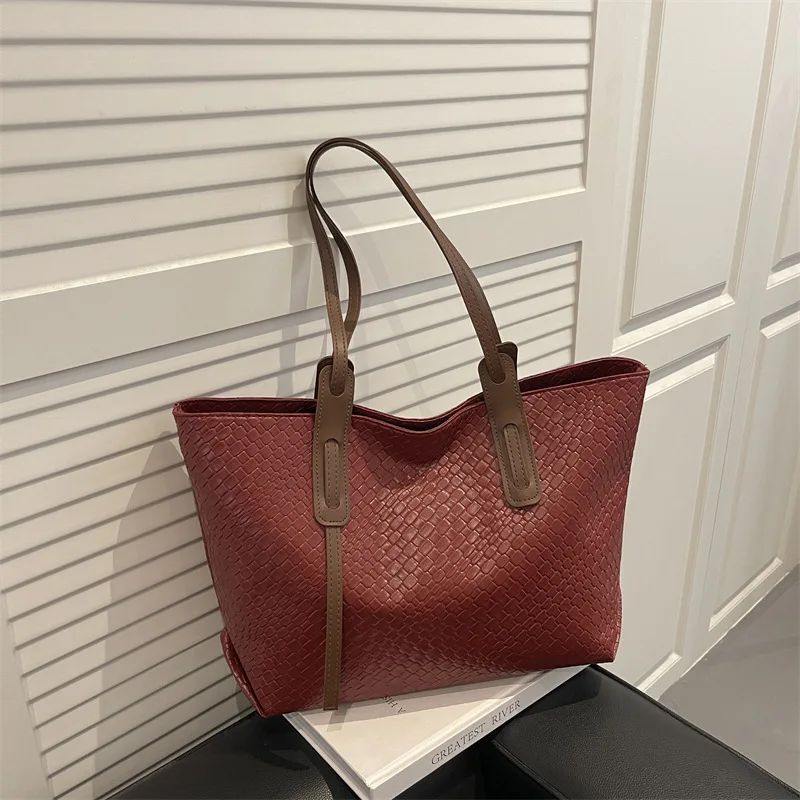 Gewebte Textur-Tragetasche, große Kapazität, weiche Lederhandtasche, elegante Alltagstasche, Pendler-Tasche, geeignet für die Arbeit – Detail 10