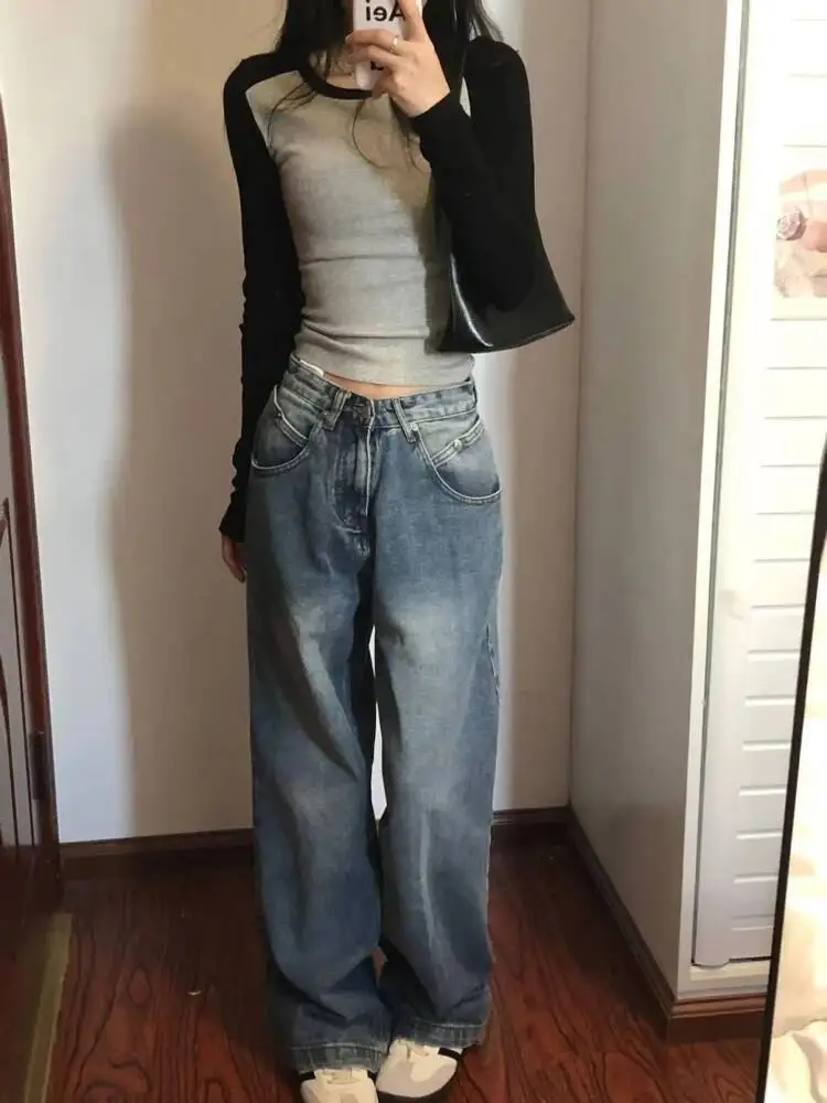 크롭 의류 슬림 플레인 여성 탑스 피트드 케이팝 코켓 폴리에스터 티셔츠 빈티지 여성용 긴팔 티셔츠
