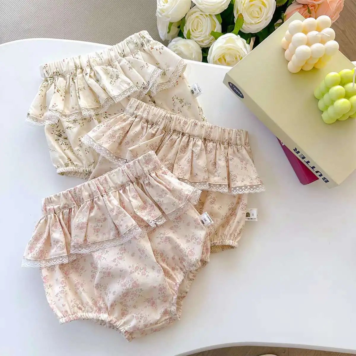 

2025 Summer New Baby Girl Cute Lace Shorts Thin Cotton Girls Cute Sweet Floral Pp Shorts Infant Toddler Shorts Kids Clothes