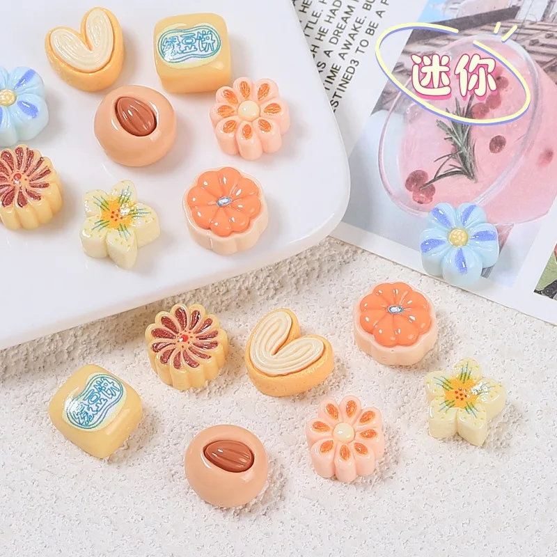 10pcs/lot Resin Bread Donuts Cute Desserts Flatback Cabochons Scrapbooking For Phone Decoration Crafts DIY Dollhouse Accessories