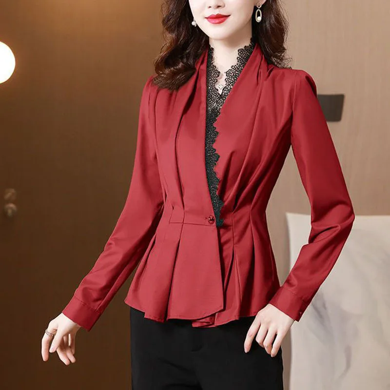 Camisa de encaje con pliegues y cuello en V para mujer, blusa informal de gran tamaño con volantes para oficina, otoño e invierno, 2023