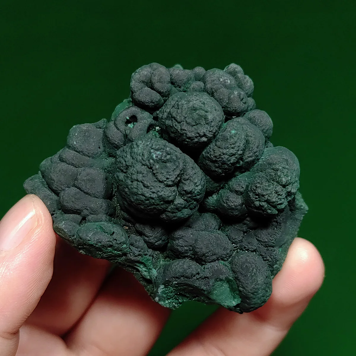 C1-4B Natural Stone Malachite Mineral Crystal Specimen Home Decoration Yang chun guang dong province CHINA