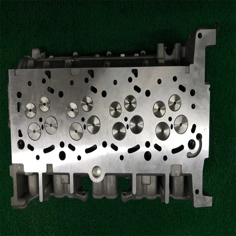 D8fa Complete Cylinder Head For Engine Assembly 1433147