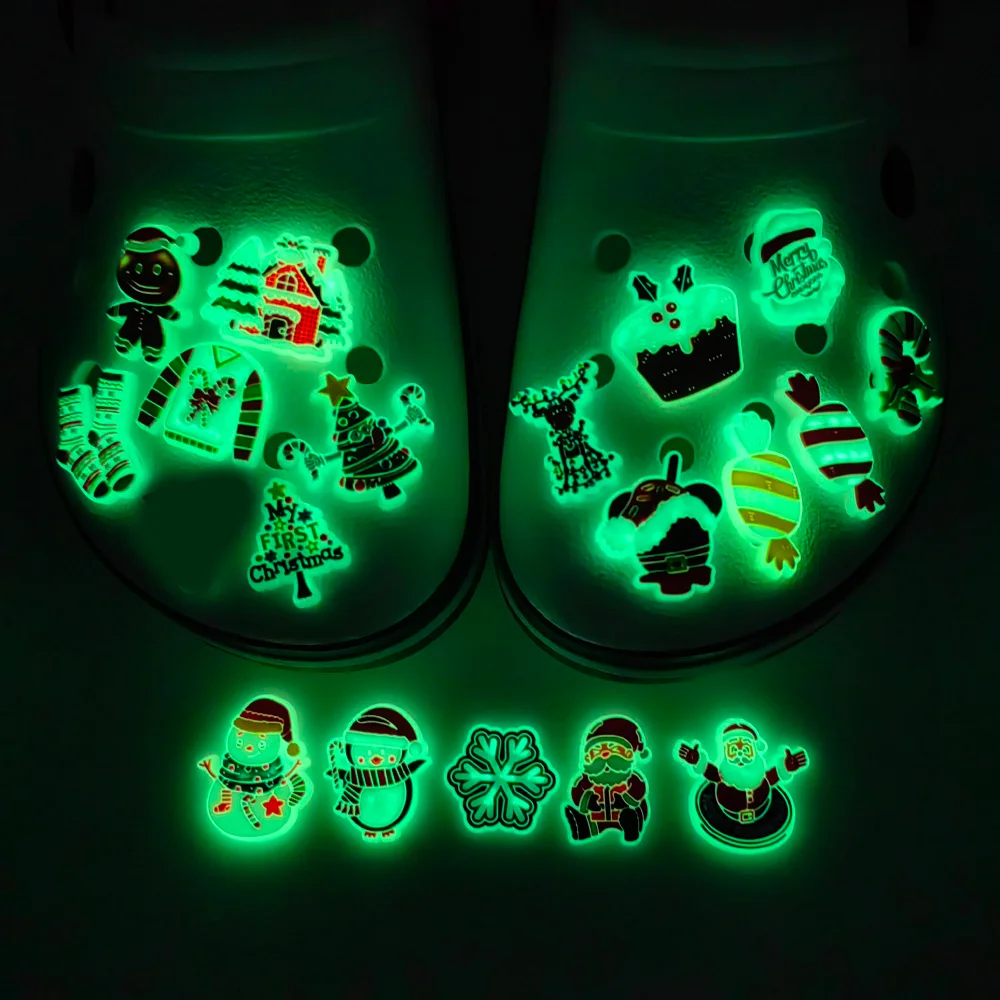 Breloques fluorescentes pour chaussures, bonbons de noël, père noël, bonhomme de neige, sabots, sandales, décoration, boucle de chaussure, cadeaux pour amis