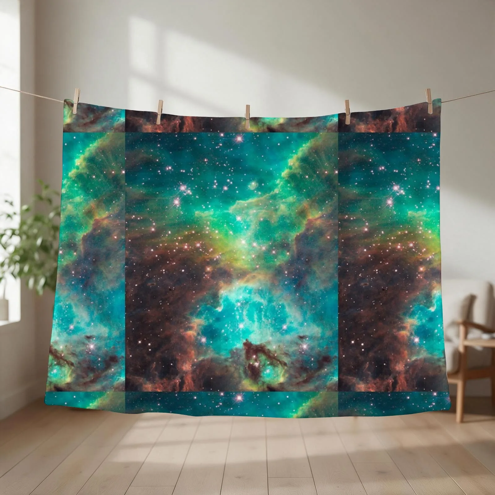 Hubble telescope (Tarantula Nebula) Throw Blanket Retros Fashion Sofas halloween Luxury Brand Blankets