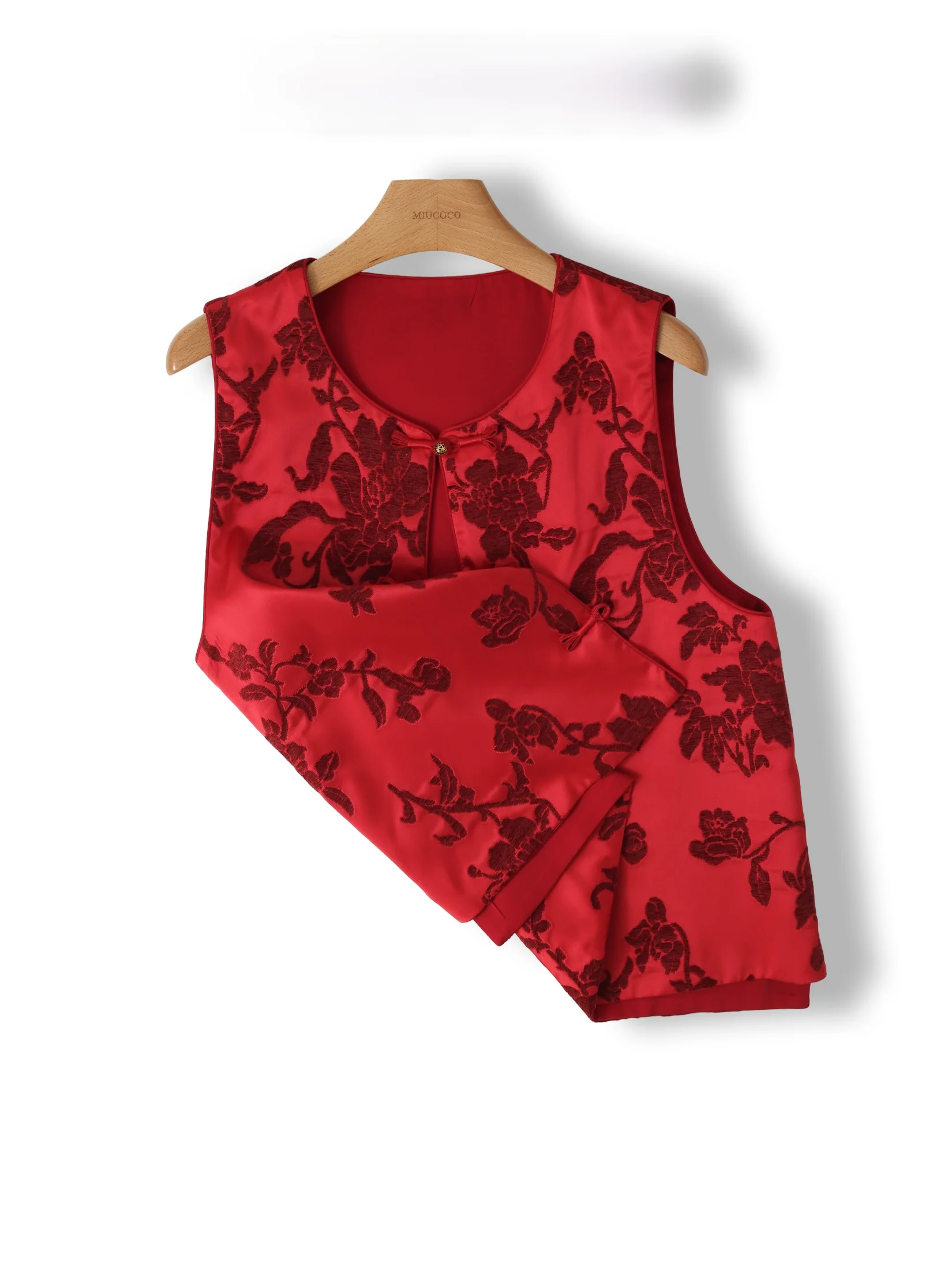 

Red Velvet Floral Embroidery Satin Vest Women's Fashionable Chinese National Style Jacket round Neck Single Button Closure